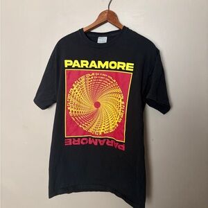 PARAMORE band t-shirt Root Circle “C'est Comme Ça" Spotify fans cotton tee sz M